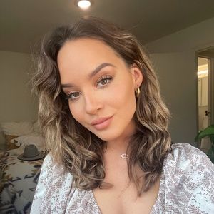 Meet your Posher, Lorena